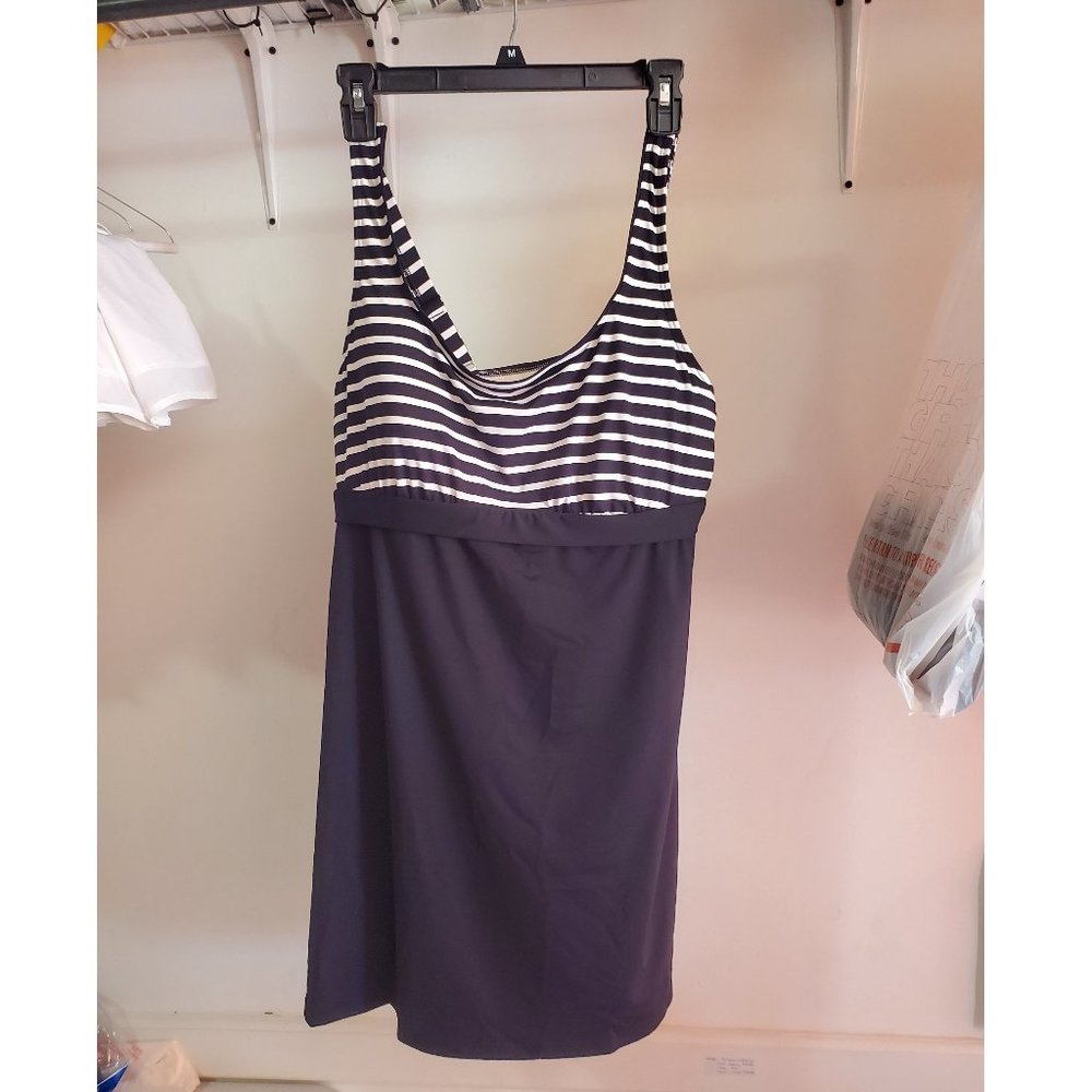 NWT Lands' End Womens Underwire Adjustable Swimdress Cover Up 22W $130 3e143